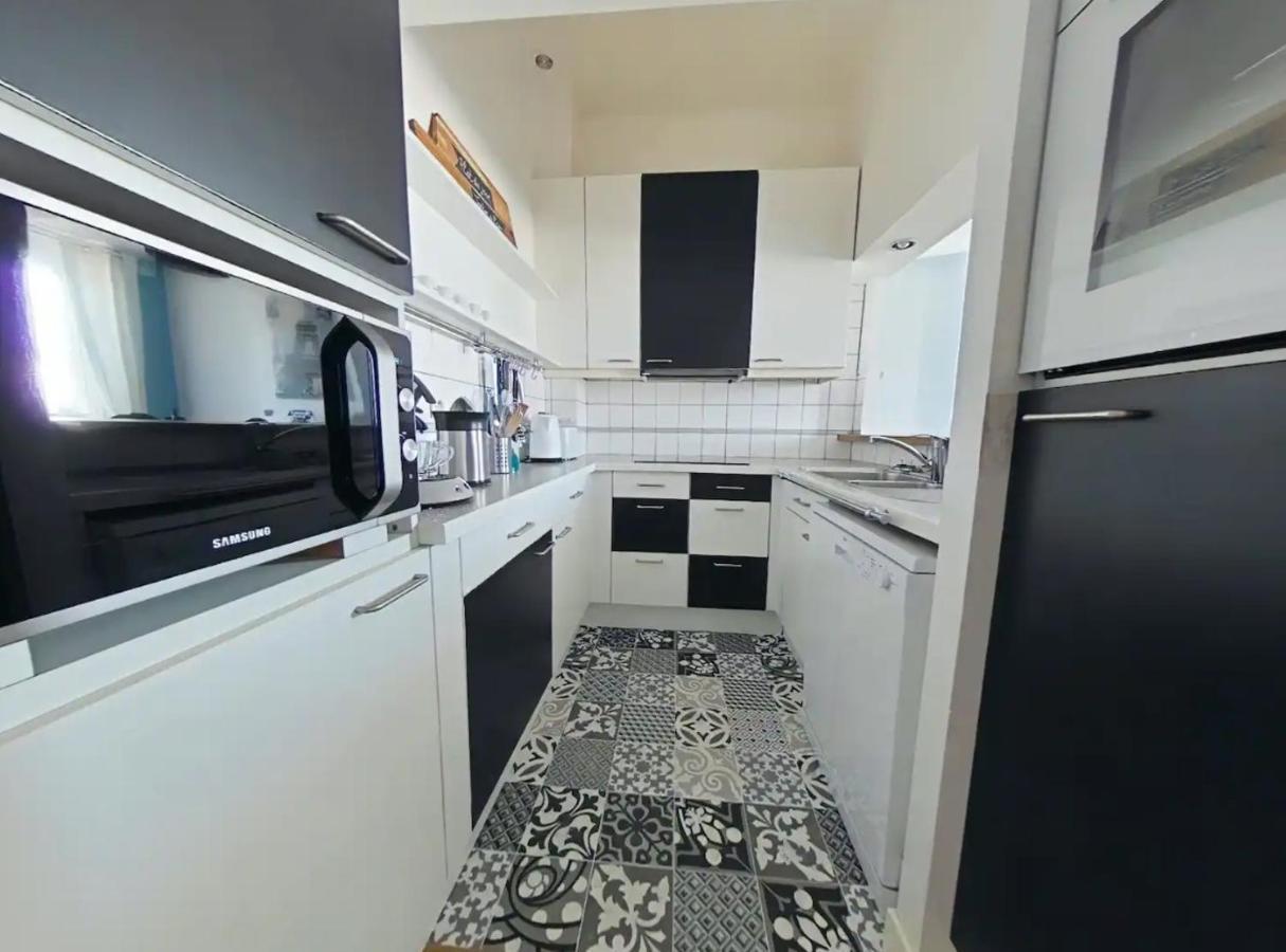 Logement Place D'Erlon Hypercentre Avec Balcon Apartment Reims Bagian luar foto